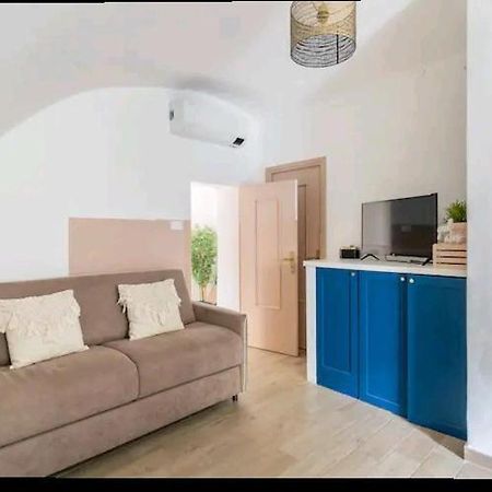 דירות דולצ'אקווה Casa Eva מראה חיצוני תמונה